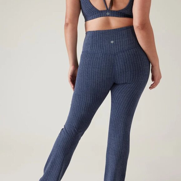 NWT – Athleta Elation Textured Straight Leg Pant – Size 2X - Picture 3 of 11